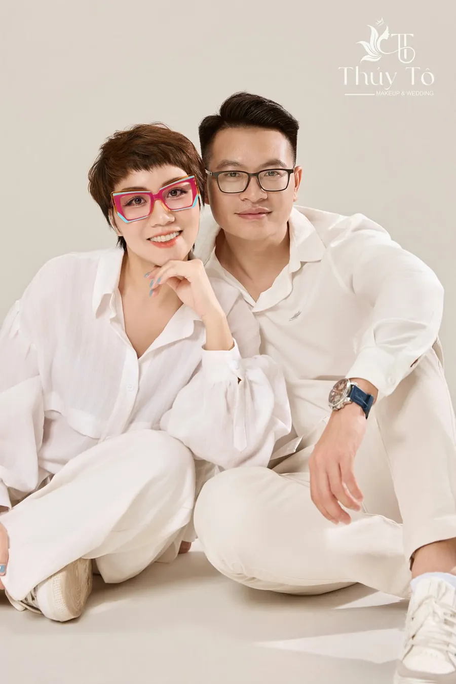 Chị Tô Thị Thuý và anh Vũ Mạnh Thắng — hai vợ chồng sáng lập Thuý Tô Studio