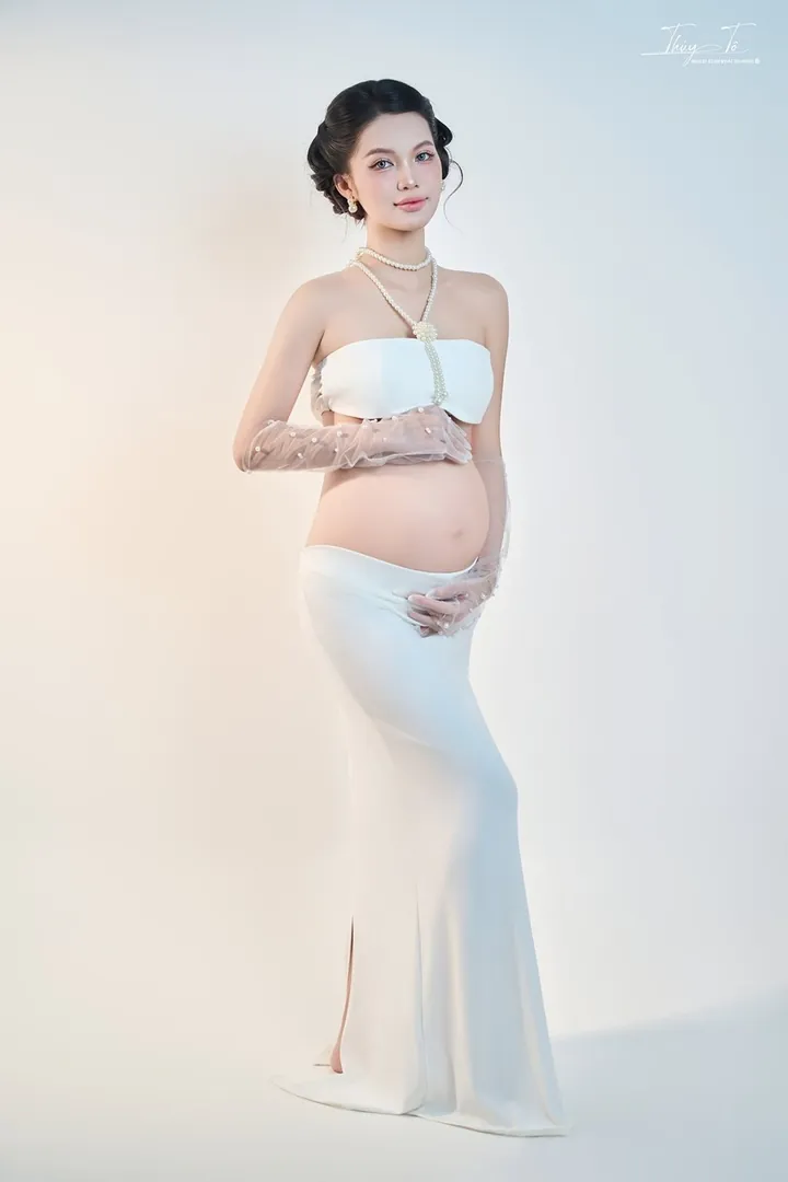 Chụp ảnh bầu — Thuý Tô Studio